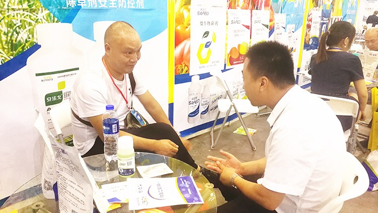 四川成都中國西部創(chuàng)新農(nóng)業(yè)博覽會(huì)—夫沃施用實(shí)力征服市場！
